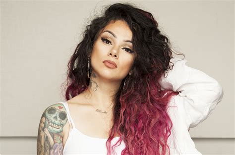 snow tha product biography.